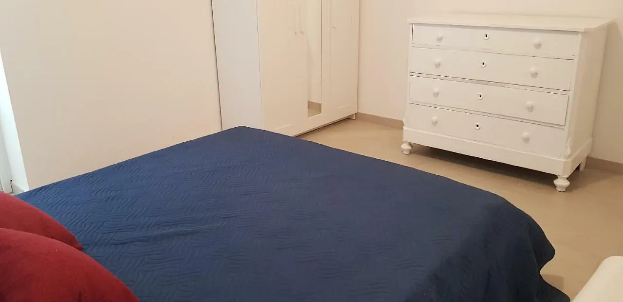 Apartment Golfo Di Lacona Italy